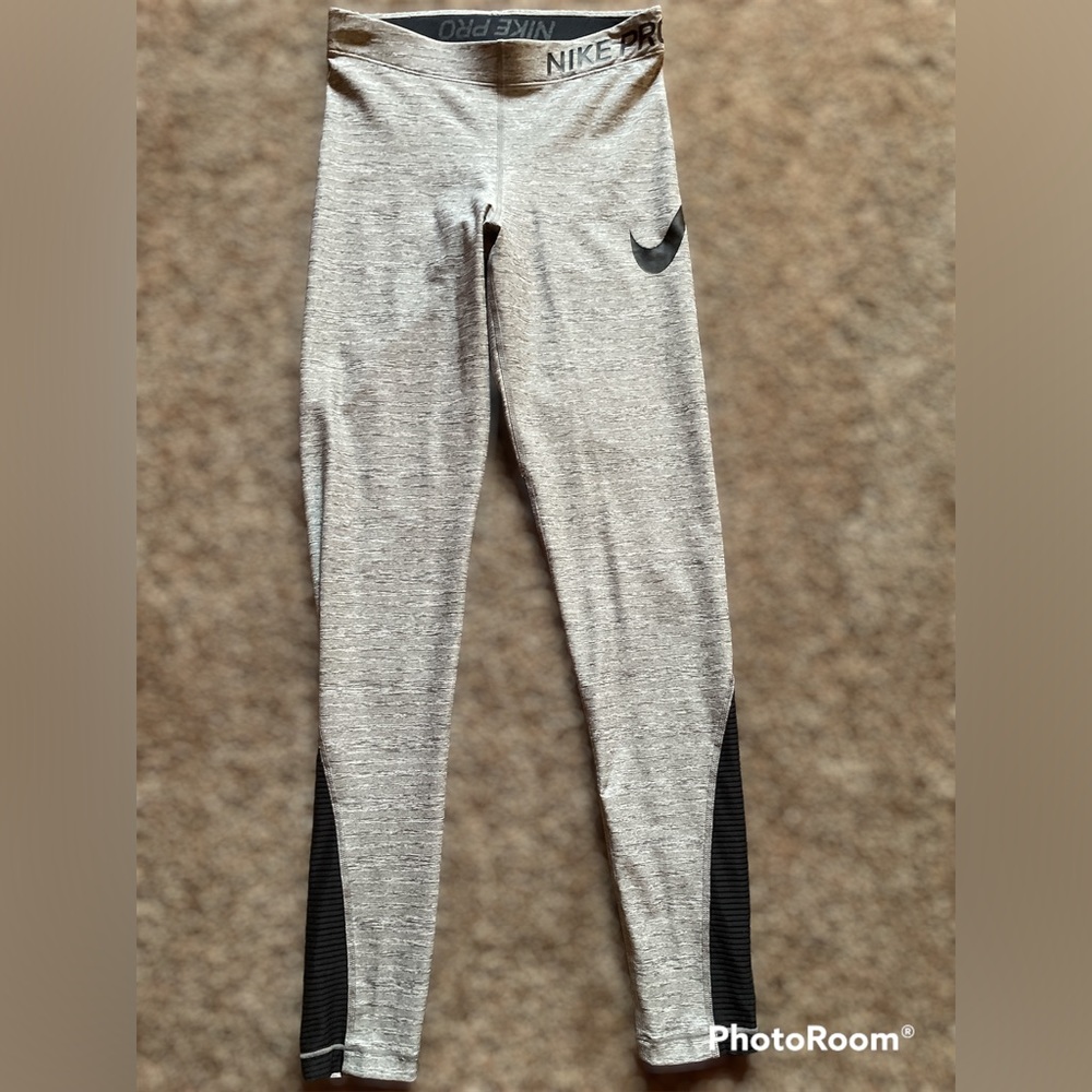 NIKE PRO Workout Exercise Pants